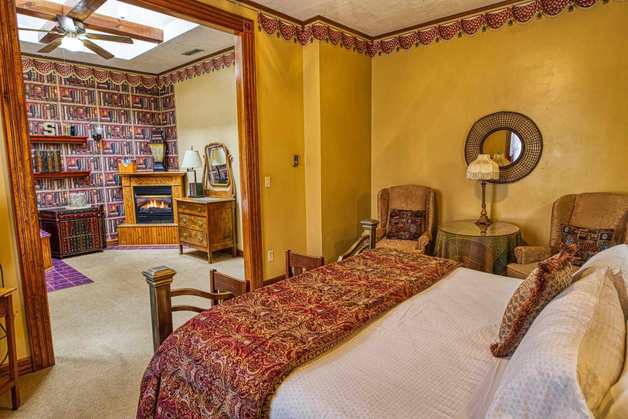 Rockwell Falls Inn And Wine Bar Lake Luzerne Zimmer foto